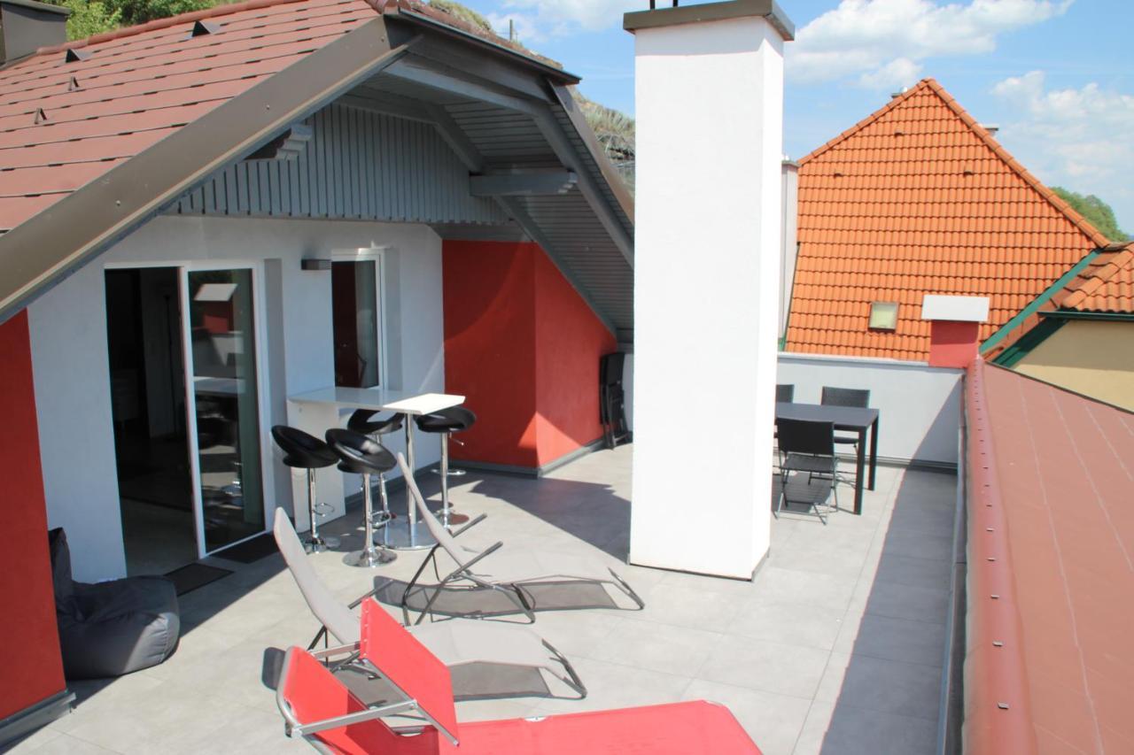 Haus Am Donausee Apartamento Weitenegg Exterior foto